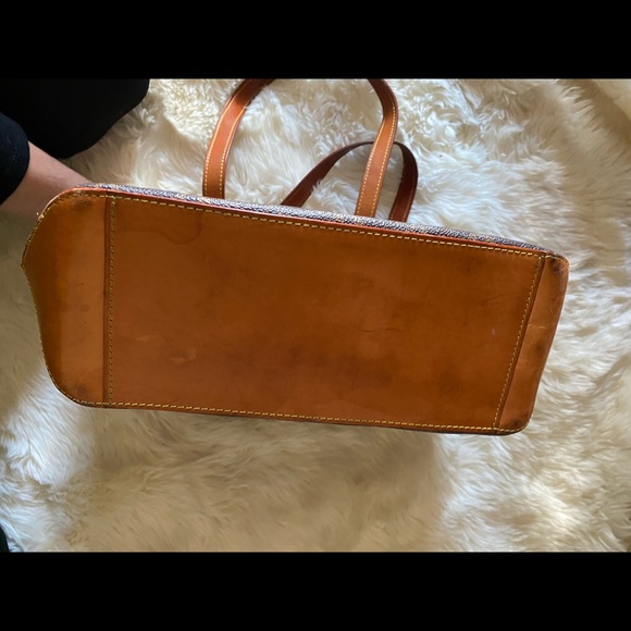 Authentic LV - Picture 10 of 15